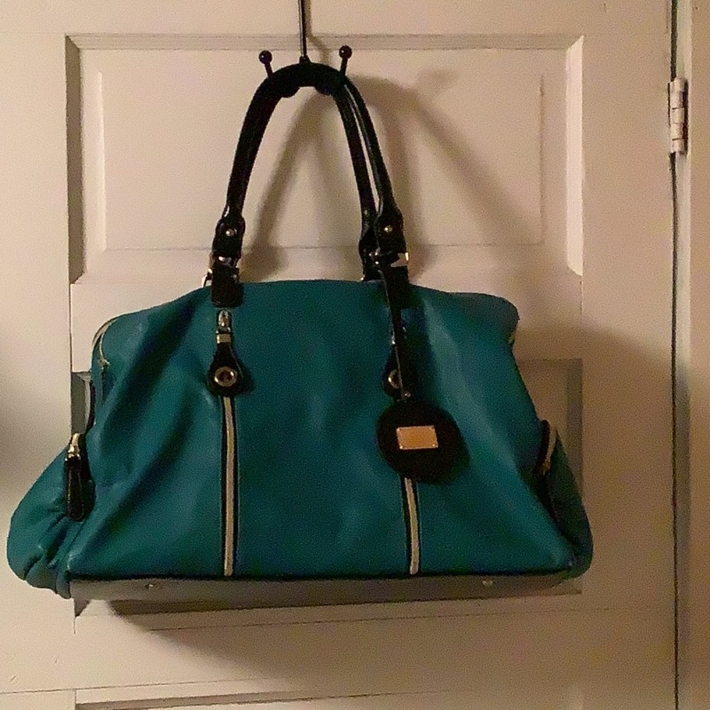 Big Buddha large teal duffle, weekender bag. Excellent condition. Vegan leather.